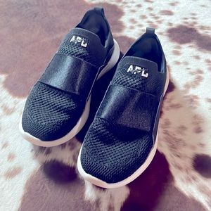 APL Sneakers